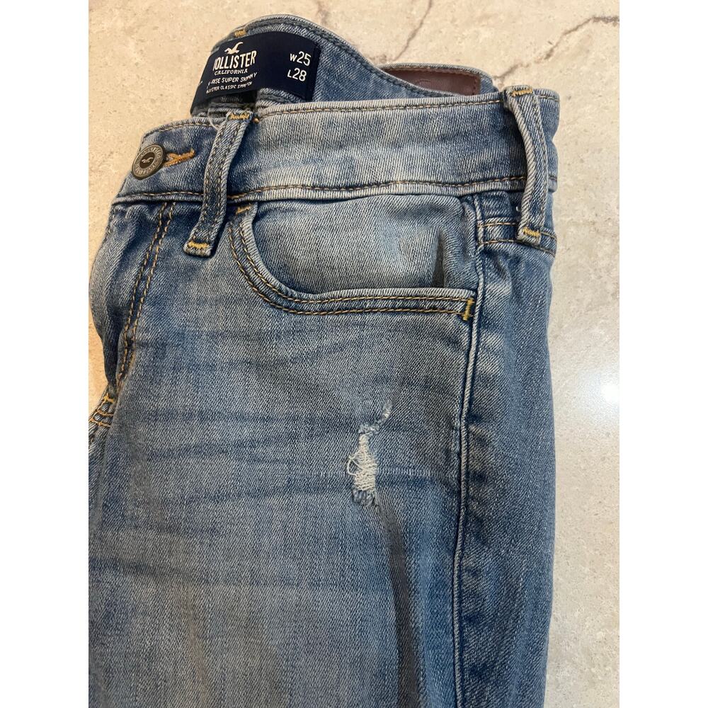 Hollister Women’s Low Rise Super Skinny Jeans